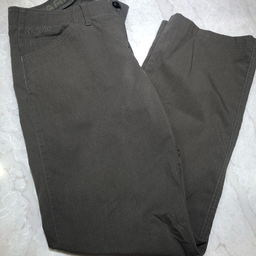 Under Armour Men's Olive Brown Chino Pants